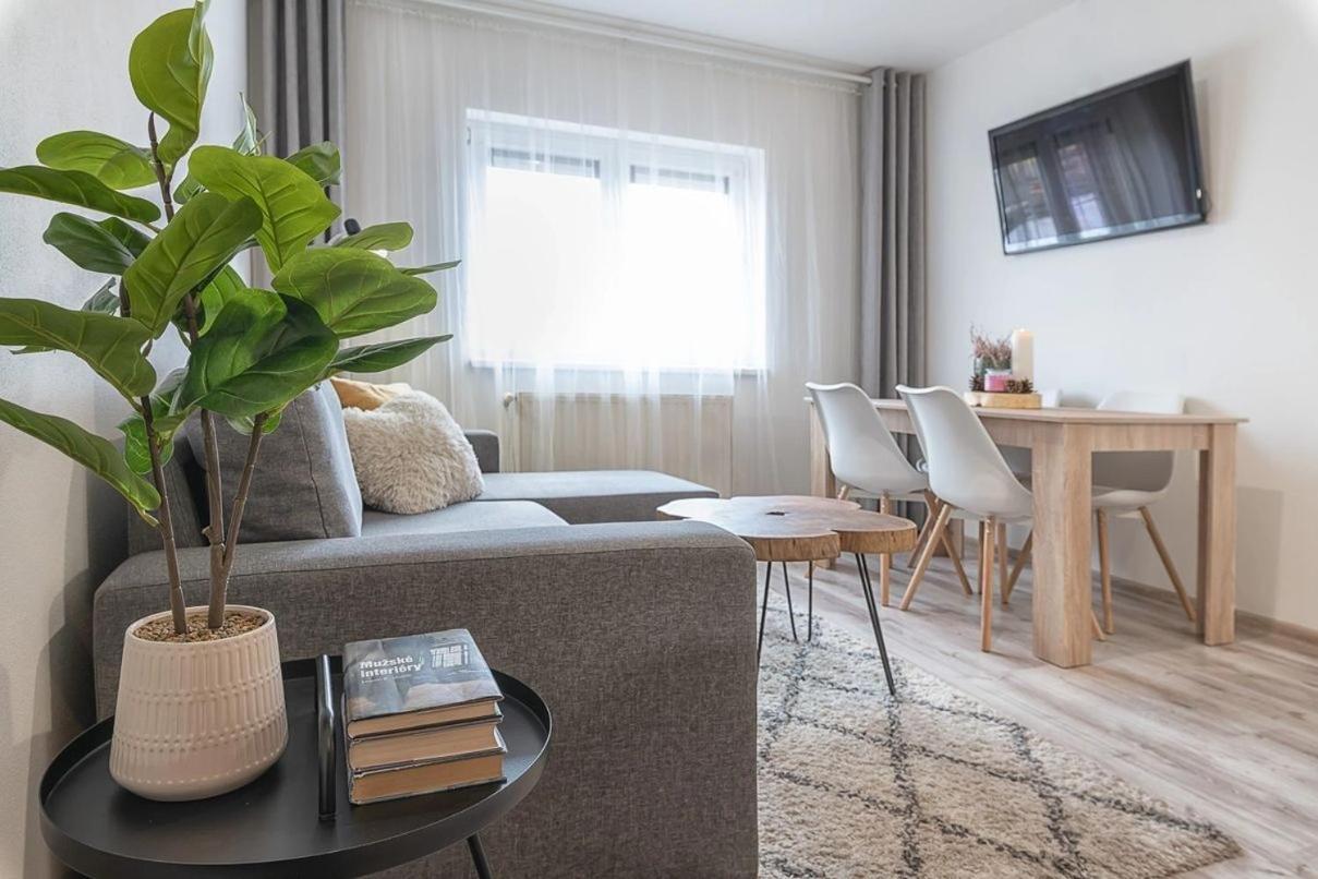 Apartmany Minata Liptovský Mikuláš Extérieur photo